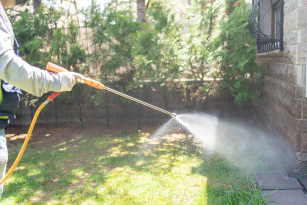 Best Residential Pest Control  in Cross Plains, WI